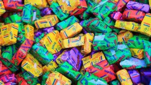 Explore Chappies' history, from its beginnings to becoming a brand. Discover how Arthur Ginsberg revolutionized the candy industry.